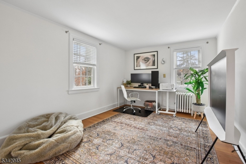 KNOLLWOOD - Residential