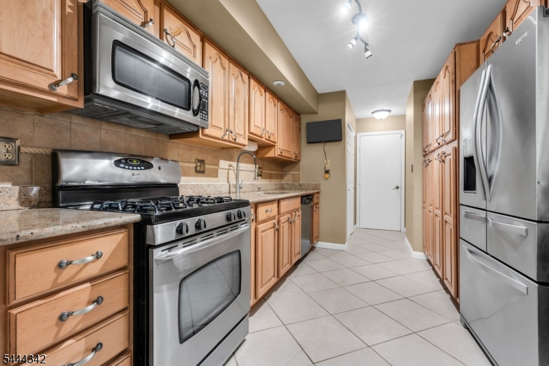 Winding Ridge - Residential