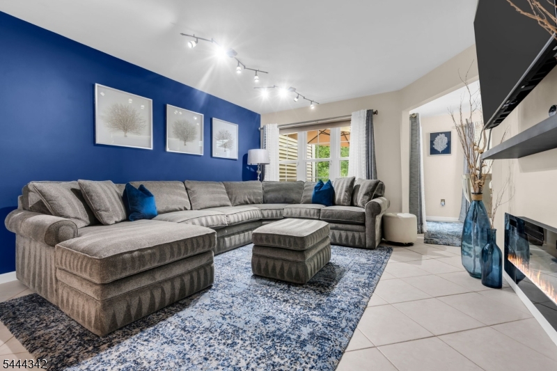 Winding Ridge - Residential