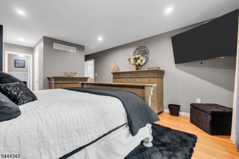 Winding Ridge - Residential