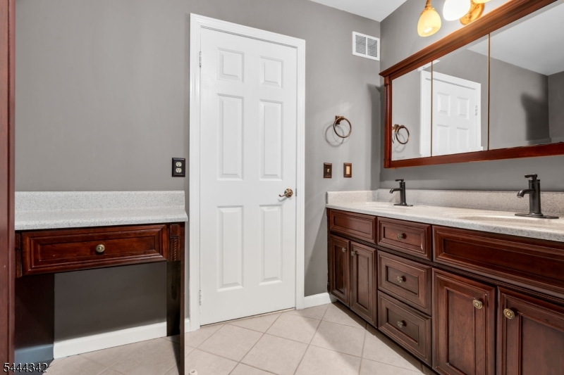 Winding Ridge - Residential