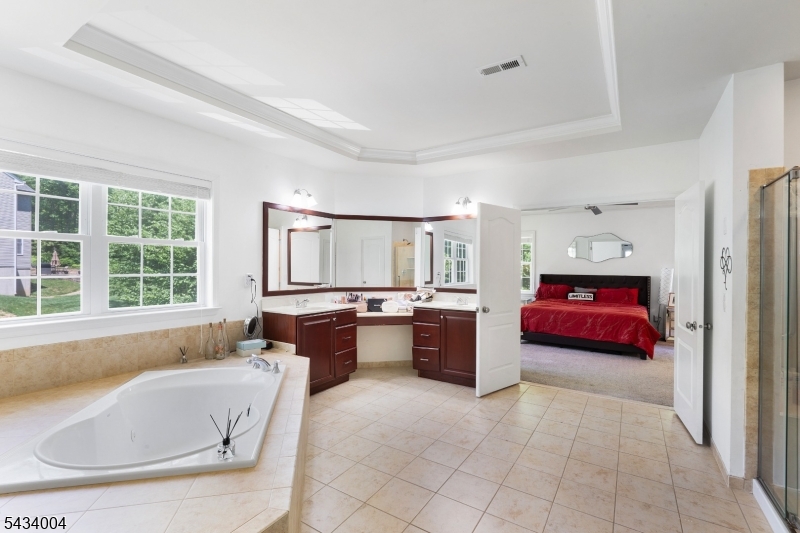 Morris Hunt - Residential