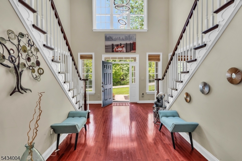 Morris Hunt - Residential