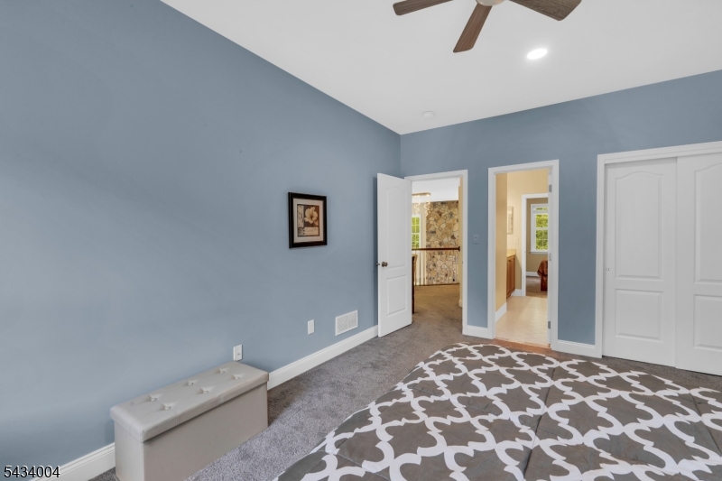 Morris Hunt - Residential