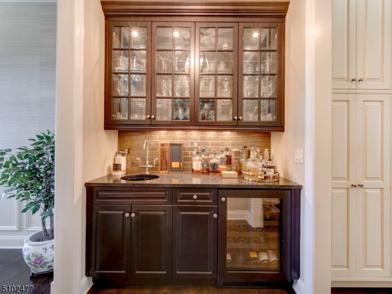 BROWNSTONES AT MORRIS TWP - Residential
