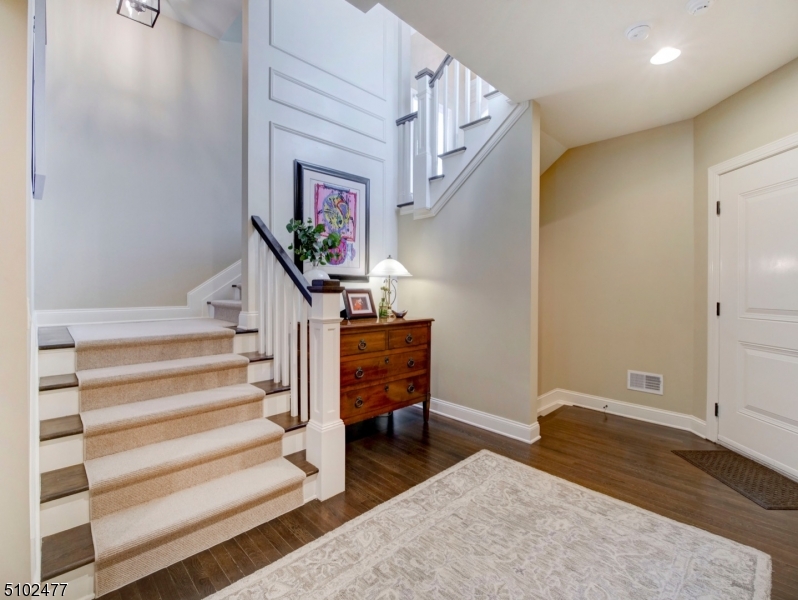 BROWNSTONES AT MORRIS TWP - Residential