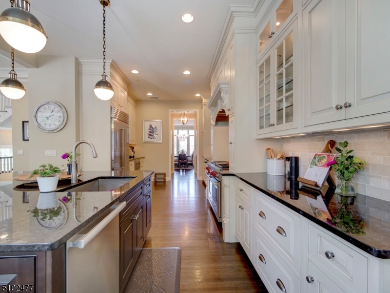 BROWNSTONES AT MORRIS TWP - Residential