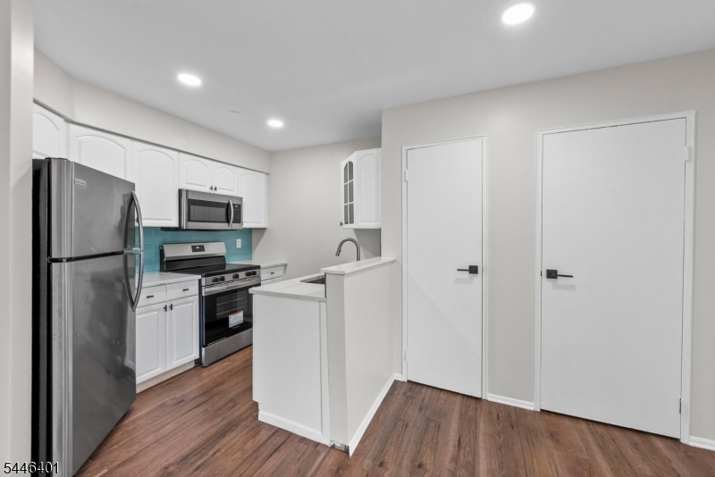 Boulevard Condominiums - Residential