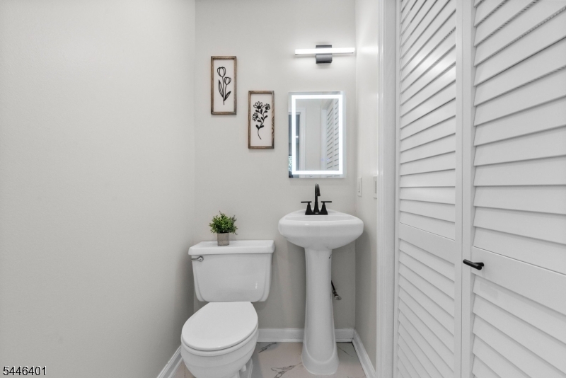 Boulevard Condominiums - Residential