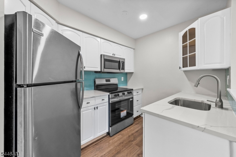 Boulevard Condominiums - Residential