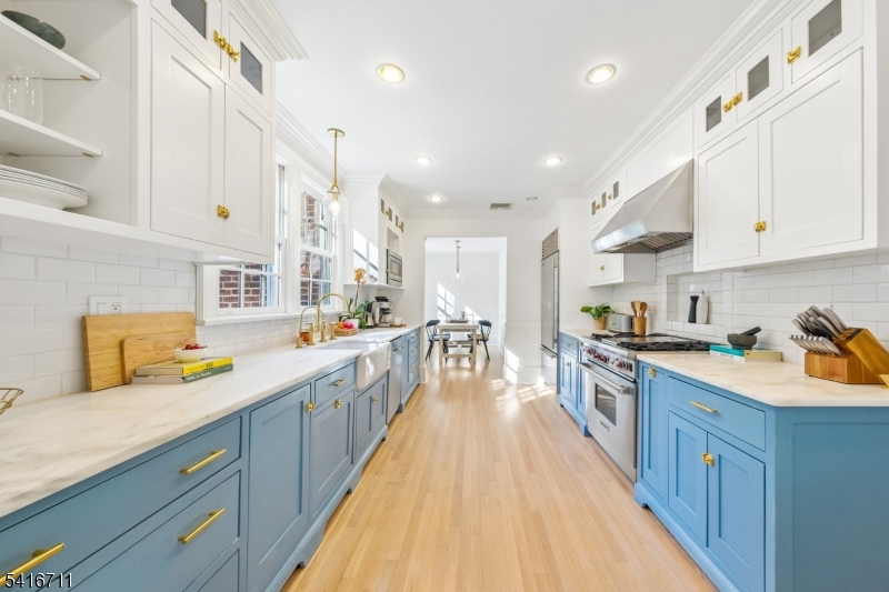 Upper Wyoming - Residential
