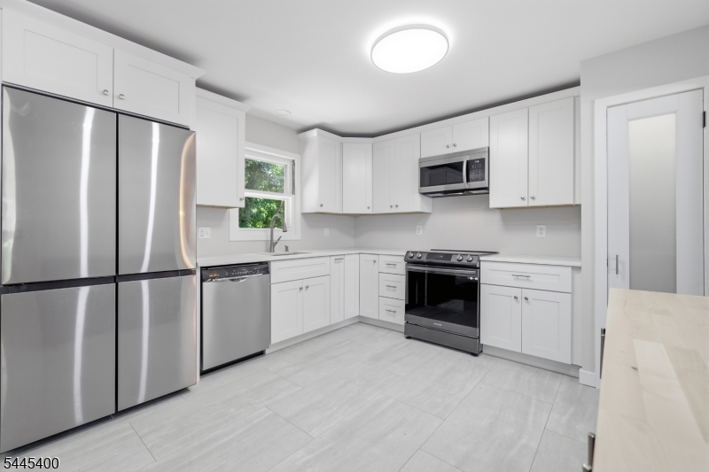 High Crest Estates - Residential