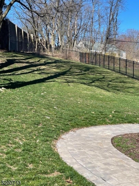 Cromwell Hills - Residential Lease