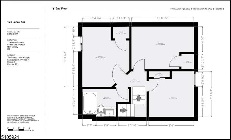 Main image without alt text