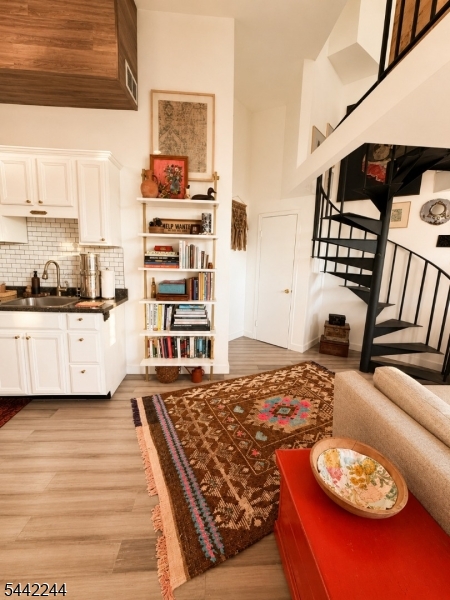 Rahway Towne and Country - Residential