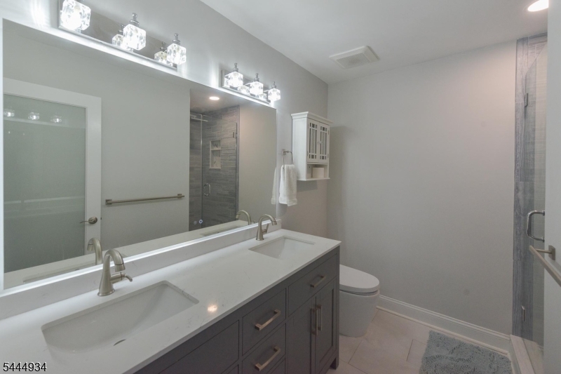 Pompton Villiage - Residential