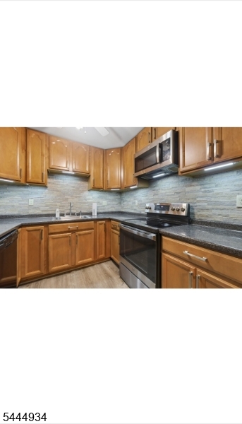 Pompton Villiage - Residential