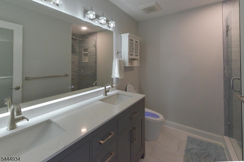 Pompton Villiage - Residential