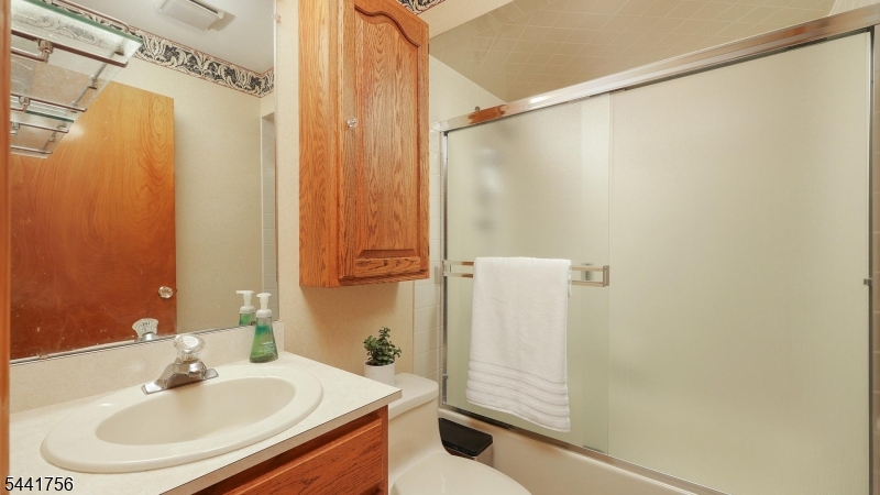Log Cabin Estates - Residential