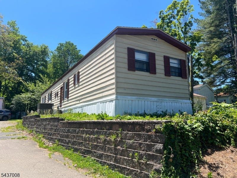 Highlander Hills Estate - Residential