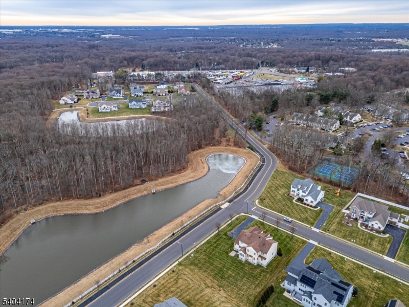 Point of Woods - Residential