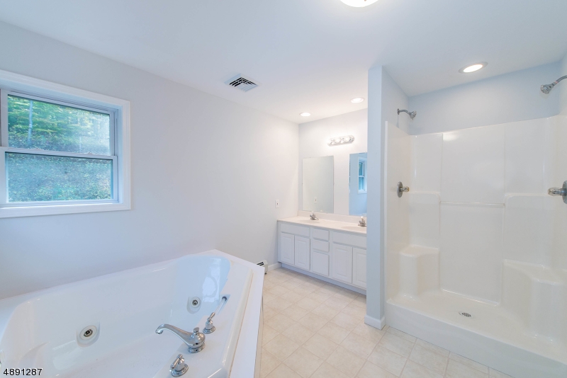 Hastings Square - Residential
