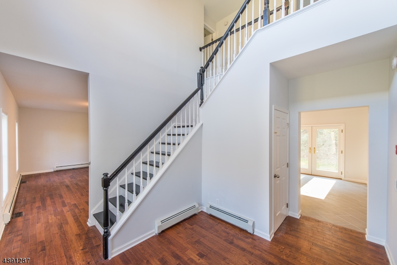 Hastings Square - Residential