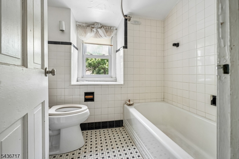 Weequahic - Residential
