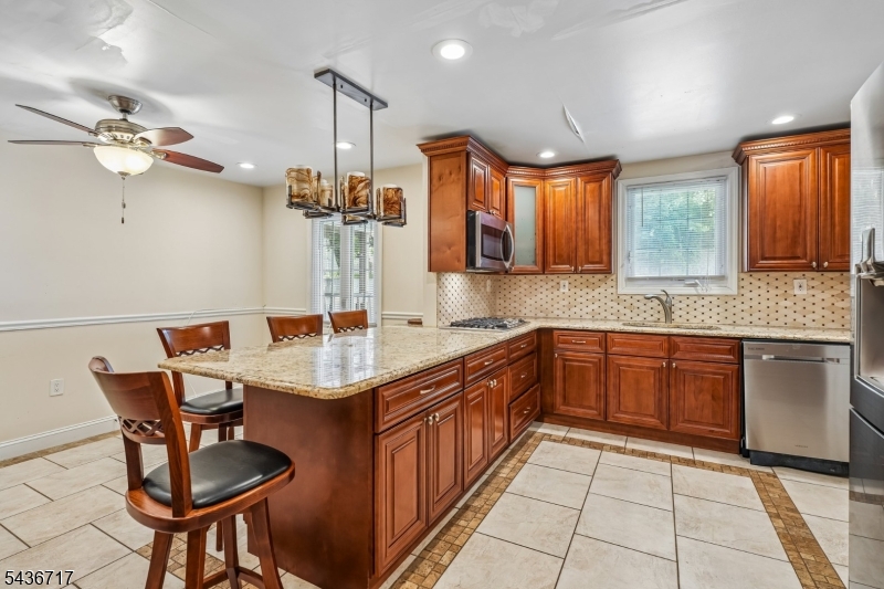 Weequahic - Residential