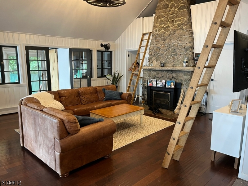 Upper Greenwood Lake - Residential Lease