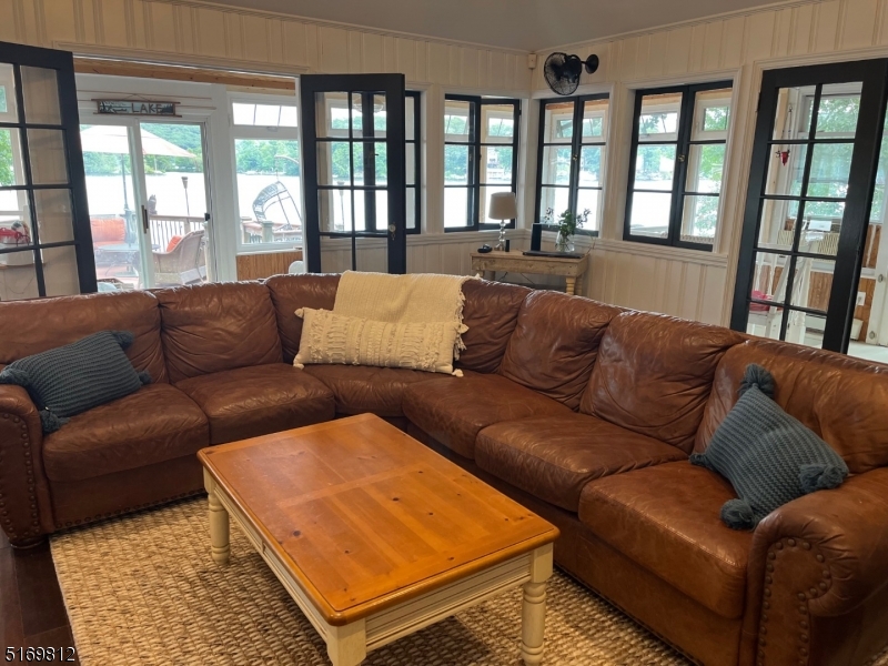 Upper Greenwood Lake - Residential Lease