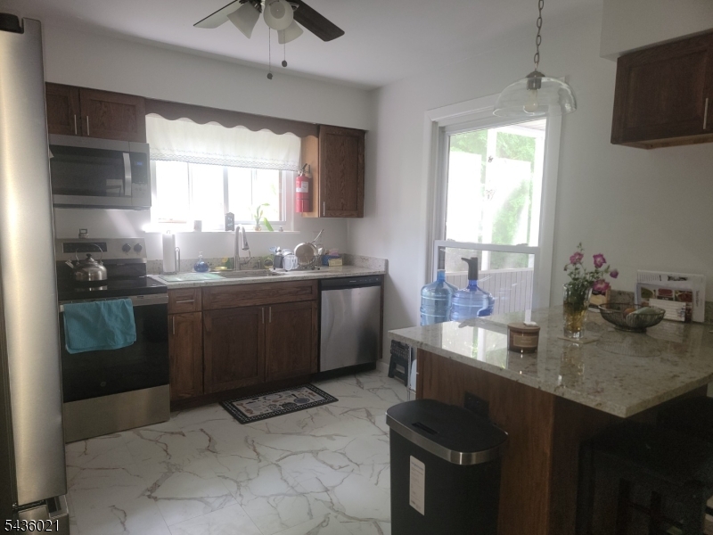 HIGH POINT COUNTRY CLUB - Residential