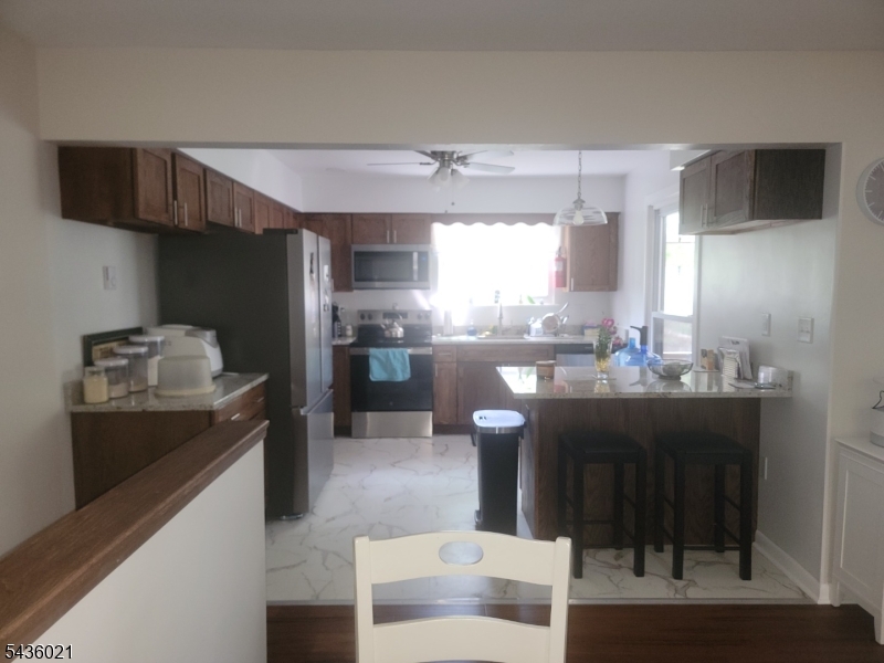 HIGH POINT COUNTRY CLUB - Residential