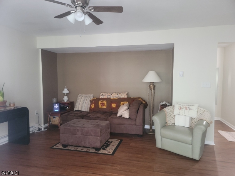 HIGH POINT COUNTRY CLUB - Residential