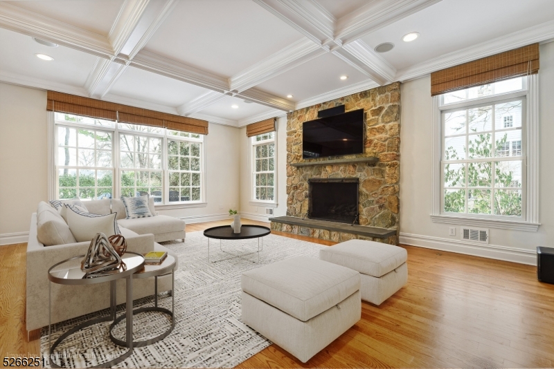 Rolling Hill - Residential