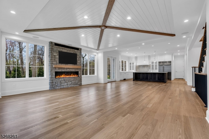 Rolling Hill - Residential