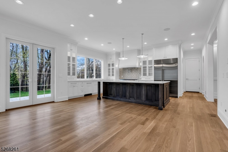 Rolling Hill - Residential