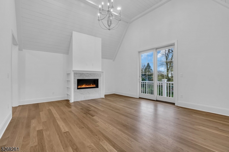 Rolling Hill - Residential