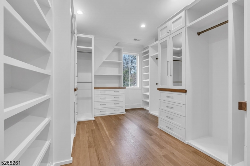 Rolling Hill - Residential