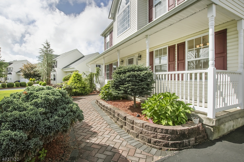 Spring Meadow - Residential