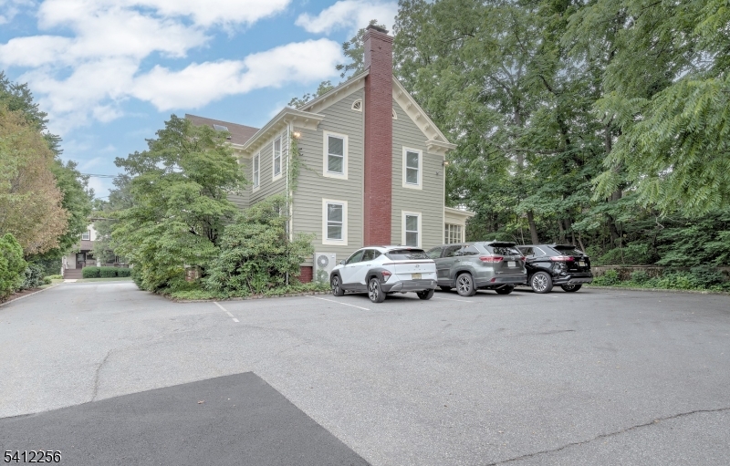Chatham Business District - Commercial Sale