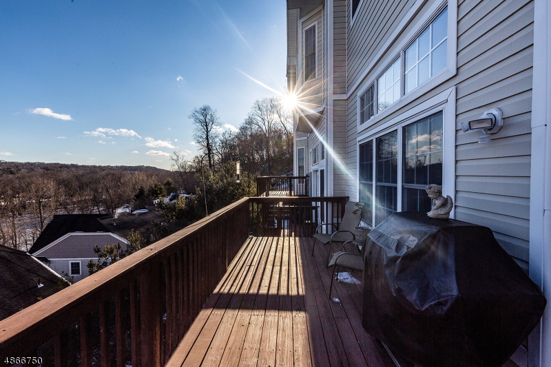 Ramapo River Reserve - Residential