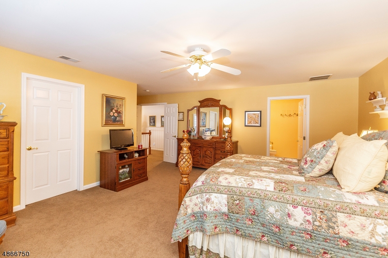 Ramapo River Reserve - Residential