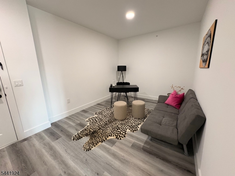 Belleville - Residential Lease