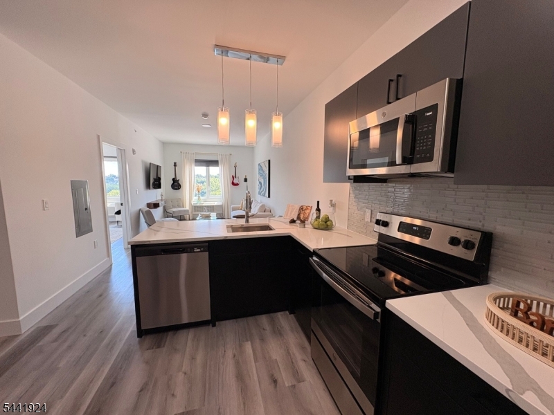 Belleville - Residential Lease