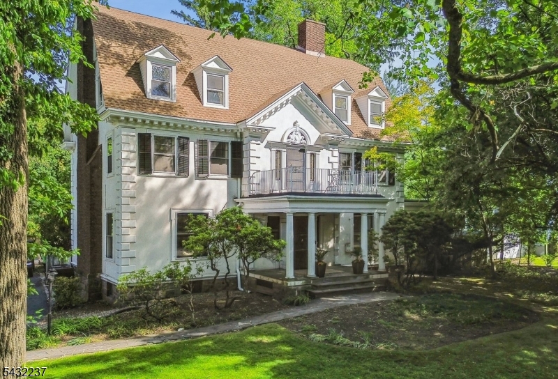 Seven Oaks - Residential