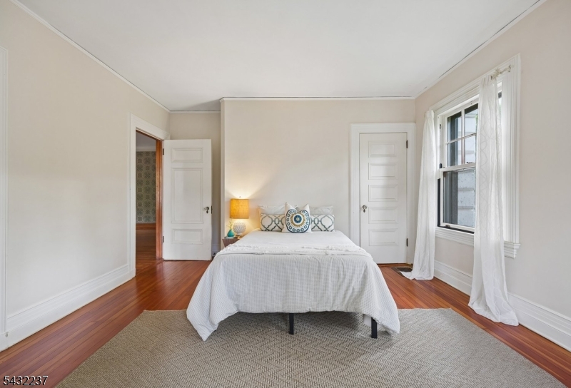 Seven Oaks - Residential