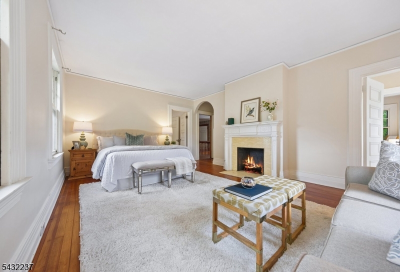 Seven Oaks - Residential