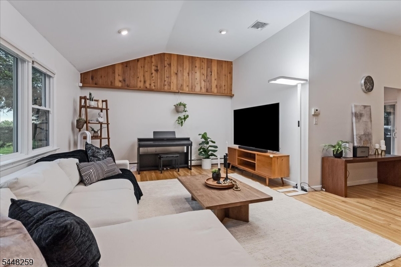 The Hill - Residential
