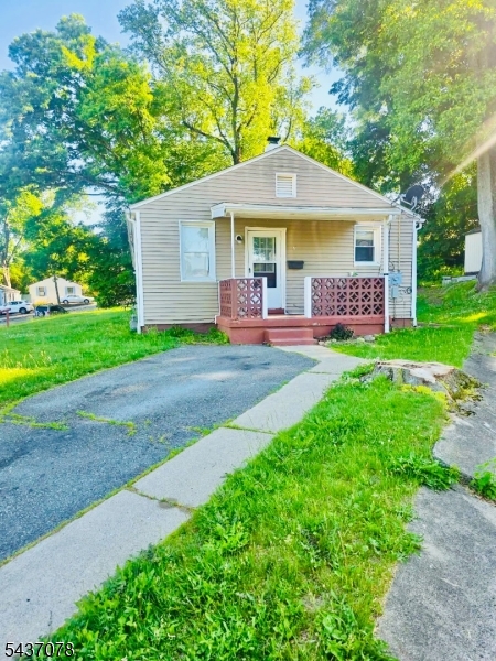 Welcome to 7 Jefferson Ave, Dover! This freshly updated half-duplex is ready for its next tenant. Featuring 2 bedrooms, 1 full bathroom, fresh paint throughout, brand new flooring, and thoughtful updates that make this home move in ready. Enjoy a spacious side yard, a charming open front porch, one designated parking space in the private driveway, plus additional parking available in the shared lot. Conveniently located close to shopping, dining, major roadways, and public transportation.This one won't last long schedule your showing today!